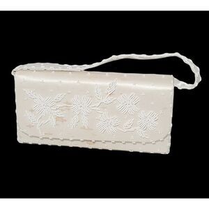 VINTAGE EMSON IVORY BEADED CLUTCH PURSE WITH HANDLE MADE ON HONG KONG READ